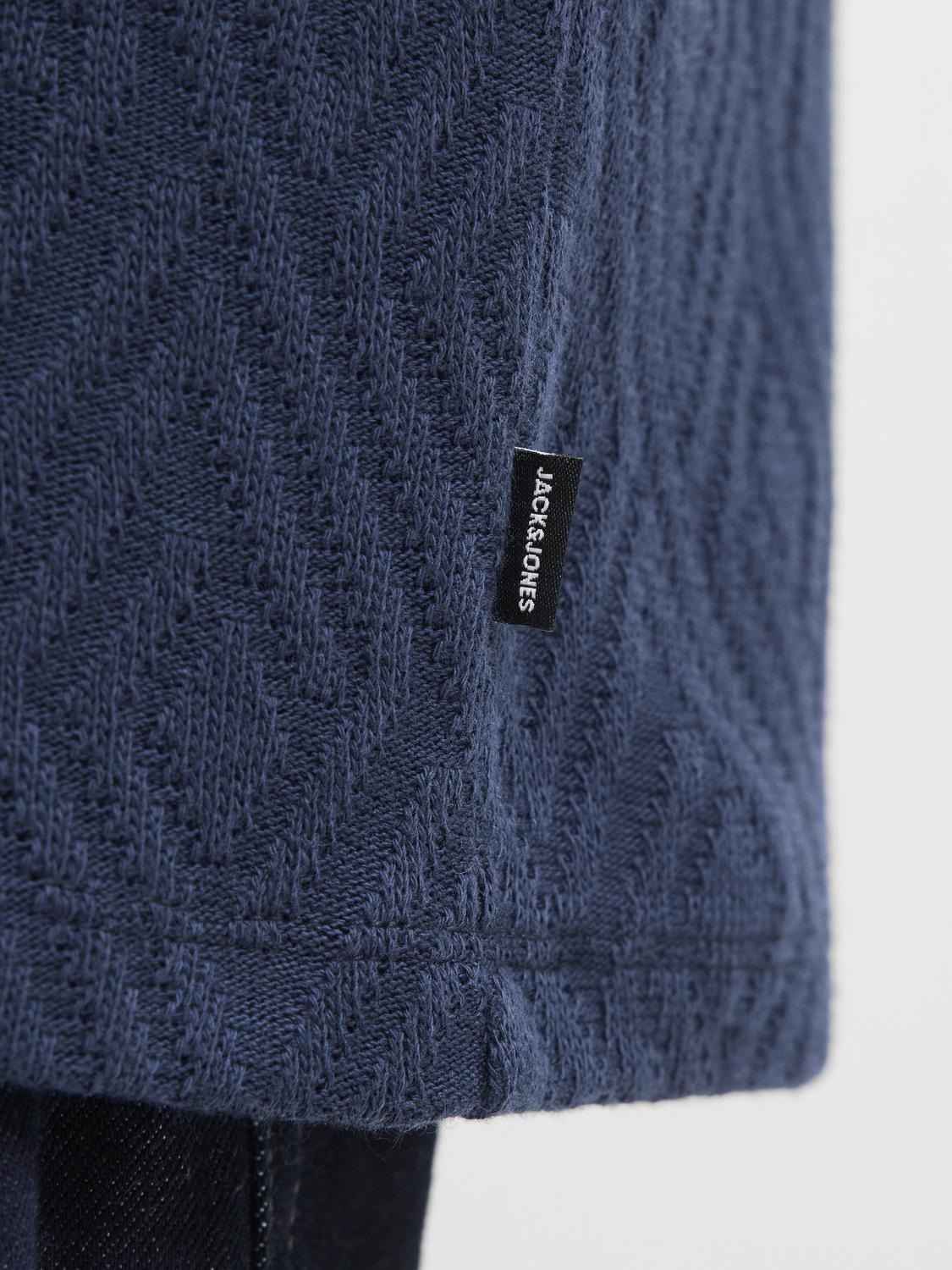 model_shot-detail